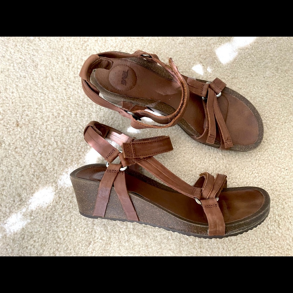 Teva Ysidro Sandals, size 10